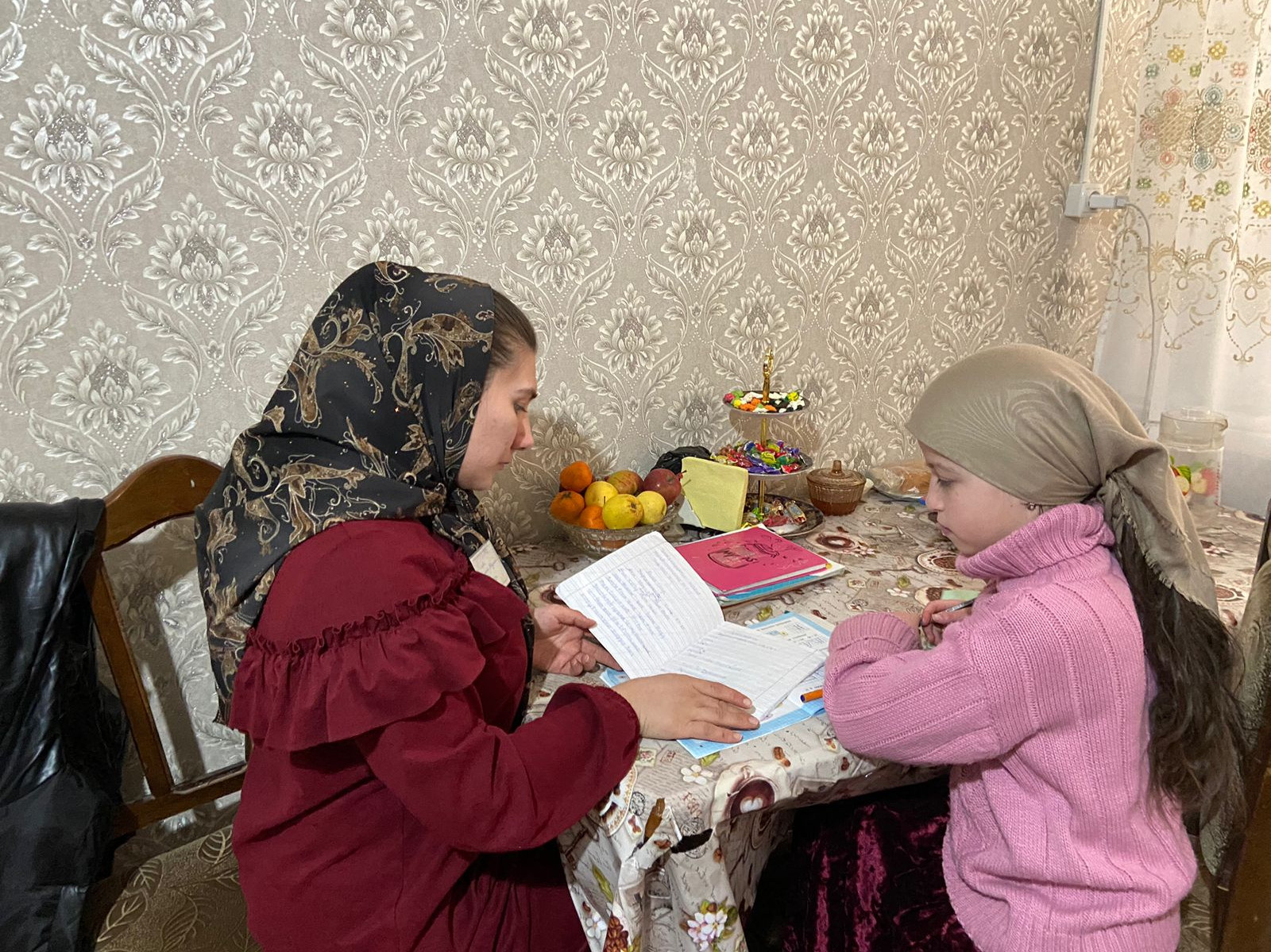 Будни медсестры с функцией сиделки Исаевой Аминат.